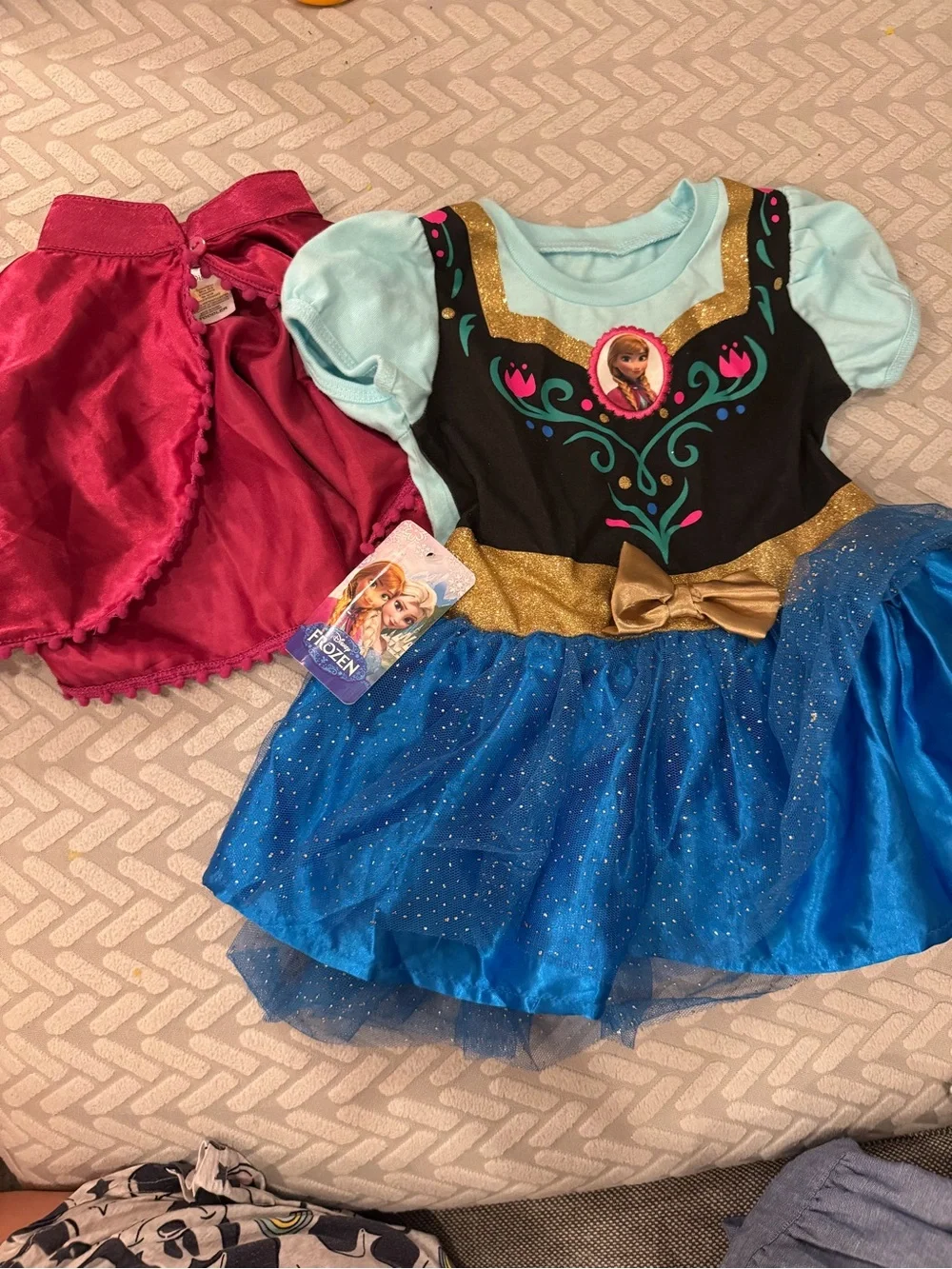 Disney Frozen Anna Sparkle Blue Black and Cape Costume size 2T nwt
